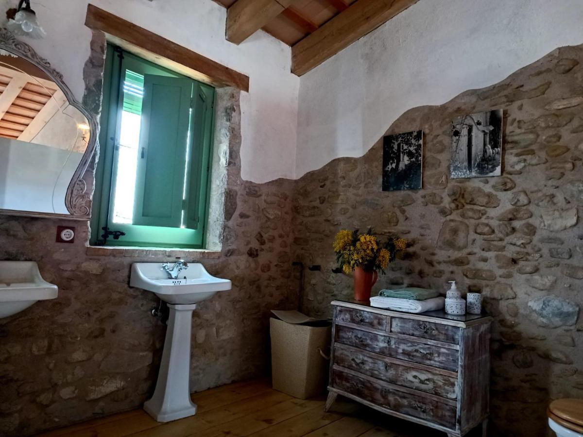 Vivalidays Casa Rural Anna Mieres Gerona Eksteriør bilde